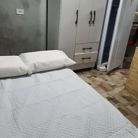 Kitnets Aconchegantes Proximo Ao Shopping Apartment Curitiba Exterior photo